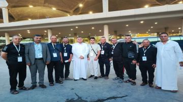 وزارة التربية تسير بعثة عمرة لمنتسبي أندية المعلمين وزارة التربية تسير بعثة عمرة لمنتسبي أندية المعلمين