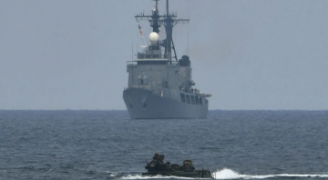 سفن عسكرية أمريكية تقترب من فنزويلا