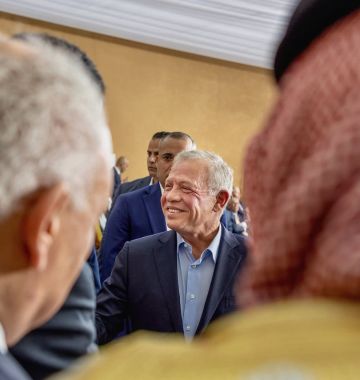 لا حواجز بين الملك وشعبه