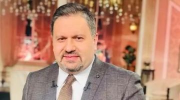 إدوارد يتعرض لعملية نصب باسم فنان شهير إدوارد يتعرض لعملية نصب باسم فنان شهير