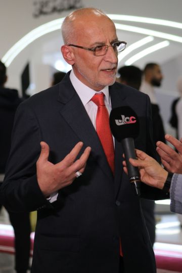 الأردن يسجل حضورا لافتا في الدورة الأولى لمعرض نواكشوط للكتاب 2025 الأردن يسجل حضورا لافتا في الدورة الأولى لمعرض نواكشوط للكتاب 2025