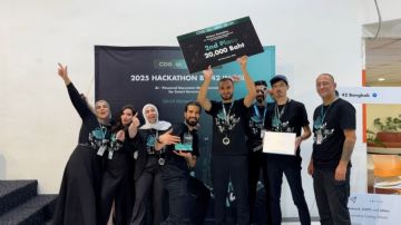 طلاب 42 عمان يحصدون المركز الثاني في هاكاثون 42 آسيا 2025 في بانكوك