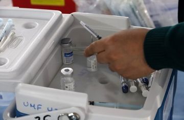 نيويورك تايمز : وفاة أكثر من 10 أطفال في الولايات المتحدة بسبب لقاح كوفيد-19 