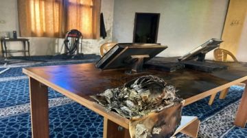 الأردن يدين بأشد العبارات استمرار اعتداءات المستوطنين ضد الفلسطينيين و حرق مسجد في سلفيت الأردن يدين بأشد العبارات استمرار اعتداءات المستوطنين ضد الفلسطينيين و حرق مسجد في سلفيت