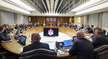 الحكومة تقر اعتماد مدة خدمة العلم بواقع ثلاثة أشهر تبدأ من تاريخ تجنيد المكلف الحكومة تقر اعتماد مدة خدمة العلم بواقع ثلاثة أشهر تبدأ من تاريخ تجنيد المكلف