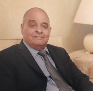 رئيس مجلس الأعيان ينعى العين السابق جمال حديثه الخريشا رئيس مجلس الأعيان ينعى العين السابق جمال حديثه الخريشا