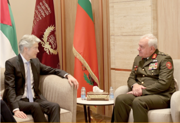 رئيس هيئة الأركان يستقبل مدير عام السياسة الأمنية في وزارة الدفاع الألمانية