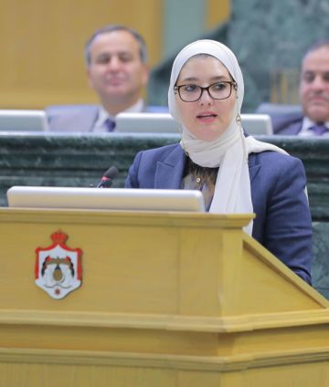 النائب تمارا ناصر الدين: خدمة العلم ضرورة وطنية في ظل التحديات ومتطلبات التحديث النائب تمارا ناصر الدين: خدمة العلم ضرورة وطنية في ظل التحديات ومتطلبات التحديث