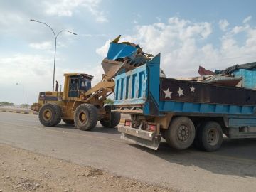  المناطق التنموية تنفذ حملة شاملة لإزالة العشوائيات في البحر الميت