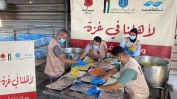 الهيئة الخيرية الأردنية تواصل جهودها الإغاثية في غزة بتوزيع وجبات ساخنة للأسر المحتاجة