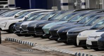 الجمارك: فرق العمل مستمرة حتى منتصف الليل لضمان إنجاز الإجراءات دون تأخير