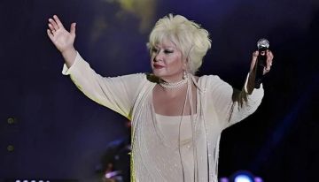 في يوم ميلادها.. رحيل أيقونة الغناء التركي معزز عبه جي في يوم ميلادها.. رحيل أيقونة الغناء التركي معزز عبه جي