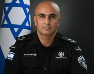 من هو حاتم عزام الذي عينته إسرائيل نائبا لرئيس مصلحة السجون؟