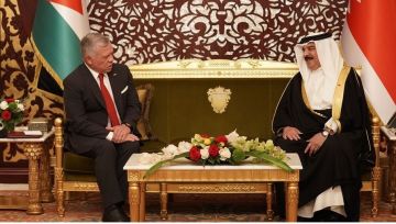 الملك والعاهل البحريني يبحثان هاتفيا العلاقات الأخوية والتطورات الإقليمية