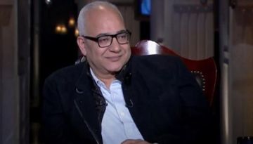 بيومي فؤاد يكشف عن أسلوبه في تربية أبنائه