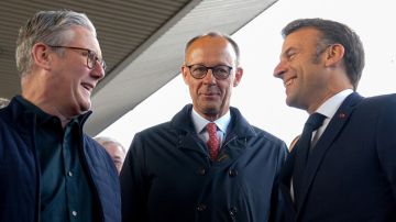 لقاء بين ميرتس وماكرون وستارمر في برلين الثلاثاء لقاء بين ميرتس وماكرون وستارمر في برلين الثلاثاء