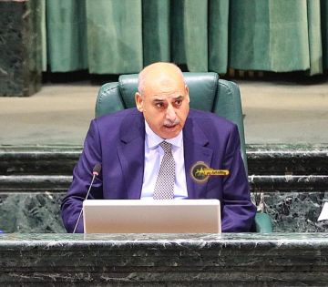 القاضي: نستذكر الحسين برؤية مسيرة راسخة يقودها الملك بالبناء والنهضة القاضي: نستذكر الحسين برؤية مسيرة راسخة يقودها الملك بالبناء والنهضة