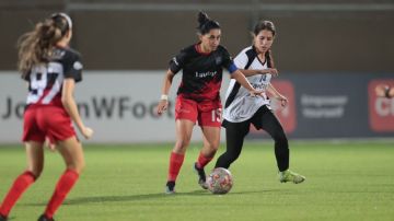 الاتحاد يواصل صدارة دوري المحترفات بفوز عريض على الأرثوذكسي 5-0