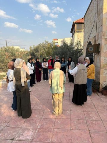 مركز شابات كفرسوم يختتم برنامج التثقيف الصحي ضمن مشروع نجاحنا مركز شابات كفرسوم يختتم برنامج التثقيف الصحي ضمن مشروع نجاحنا