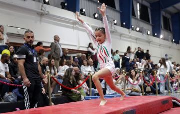 390 لاعبة يشاركن ببطولة المراكز للجمباز