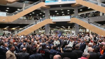 وزير الزراعة يفتتح مهرجان الزيتون الوطني الـ 25 وزير الزراعة يفتتح مهرجان الزيتون الوطني الـ 25