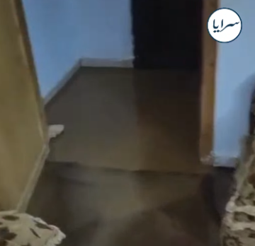 بالفيديو .. مياه الأمطار تداهم منزل مواطن في عنجرة بمحافظة عجلون بالفيديو .. مياه الأمطار تداهم منزل مواطن في عنجرة بمحافظة عجلون