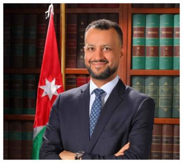 د. مدين المحاسنه مبارك الترقيه الى رتبة استاذ مشارك