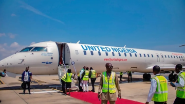 رحلة جوية تتحول إلى حلبة ملاكمة بين مشاهير السوشيال ميديا