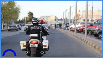 ضبط حدث يقود باص نقل عمومي دون ترخيص بعمان