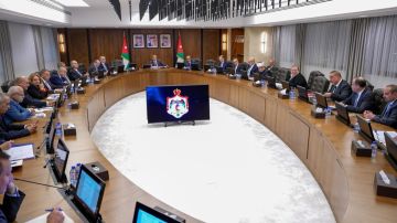 الموافقة على مشروع قانون يهدف لتعزيز الشفافية والعدالة بين شركات التأمين والمواطنين الموافقة على مشروع قانون يهدف لتعزيز الشفافية والعدالة بين شركات التأمين والمواطنين