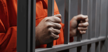 قبل ساعات من إعدامه.. سجين ينجو من الموت قبل ساعات من إعدامه.. سجين ينجو من الموت