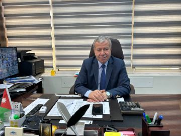 الشوعاني يكتب ... الدكتور بسام الشلول رجل المهام الصعبة في سطور . الشوعاني يكتب ... الدكتور بسام الشلول رجل المهام الصعبة في سطور .