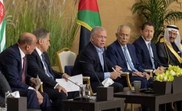 الملك: الاردن القوي هو القادر على مواجهة اي خطر.. ولم ندخر جهدا لدعم الاهل في غزة والضفة عاجل الملك: الاردن القوي هو القادر على مواجهة اي خطر.. ولم ندخر جهدا لدعم الاهل في غزة والضفة عاجل