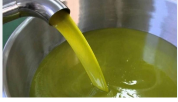 وزارة الزراعة تبدأ إصدار تصاريح استيراد زيت الزيتون لسد العجز المحلي