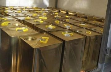 تعهد بقيمة 25 ألف دينار .. الزراعة تحدد شروط استيراد زيت الزيتون تعهد بقيمة 25 ألف دينار .. الزراعة تحدد شروط استيراد زيت الزيتون