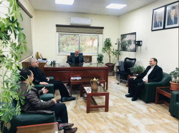 جولة تفقدية لمحافظ الطفيلة الماضي لزراعة الطفيلة..