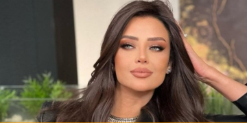 هو مليونير مصري.. هل تزوجت الإعلامية رضوى الشربيني سرا؟ هو مليونير مصري.. هل تزوجت الإعلامية رضوى الشربيني سرا؟