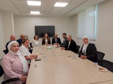 لجنة الصحة الوطنية في حزب الميثاق تزور مركز صحي الأميرة بسمة لجنة الصحة الوطنية في حزب الميثاق تزور مركز صحي الأميرة بسمة