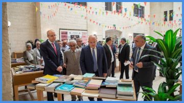 افتتاح مهرجان القراءة في الجامعة الهاشمية افتتاح مهرجان القراءة في الجامعة الهاشمية