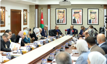 المالية النيابية تطلب زيادة عدد الكوادر في مؤسسة الغذاء والدواء