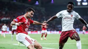 لاعبو الزمالك يهزون شباك فريقهم في الديربي.. والخوف من زيزو