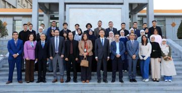 30 طالبا أردنيا يفوزون بمنحة السفير الصيني