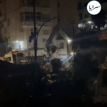 بالفيديو .. جرافة بناء توقظ سكان الجاردنز من نومهم