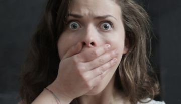 رعب لا يصدق.. أم تثير ضجة باكتشاف جثة ابنها معروضة داخل متحف رعب لا يصدق.. أم تثير ضجة باكتشاف جثة ابنها معروضة داخل متحف