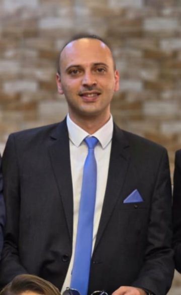 عائلة المصري والوكيل تبارك لابنها الرائد صلاح فواز المصري ترفيعه في القوات المسلحة