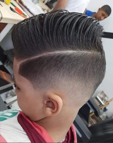 نقابة الحلاقين: تسعيرة جديدة وفق المحافظات وعطلة إجبارية يوم الاثنين