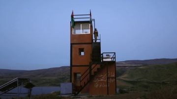 الجيش: القبض على شخص حاول اجتياز الحدود بطريقة غير مشروعة الجيش: القبض على شخص حاول اجتياز الحدود بطريقة غير مشروعة