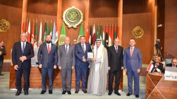 الأردن يحصد جائزتين في التميز الإعلامي العربي الأردن يحصد جائزتين في التميز الإعلامي العربي