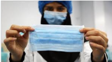 الأوبئة تدعو إلى الالتزام بالكمامات في الأماكن المزدحمة والمغلقة مع دخول الشتاء الأوبئة تدعو إلى الالتزام بالكمامات في الأماكن المزدحمة والمغلقة مع دخول الشتاء