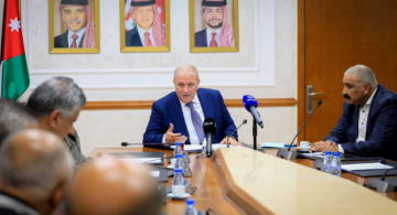 عطية: المشاريع الصغيرة رافد أساسي للاقتصاد الأردني ومجلس النواب منفتح على مطالب المواطنين عطية: المشاريع الصغيرة رافد أساسي للاقتصاد الأردني ومجلس النواب منفتح على مطالب المواطنين